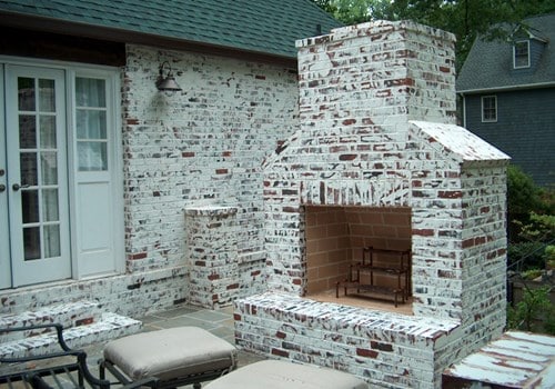outdoor-brick-fireplace