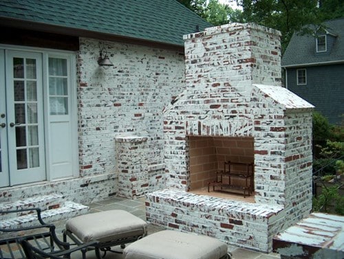 painted-brick-masonry-fireplace-atlanta
